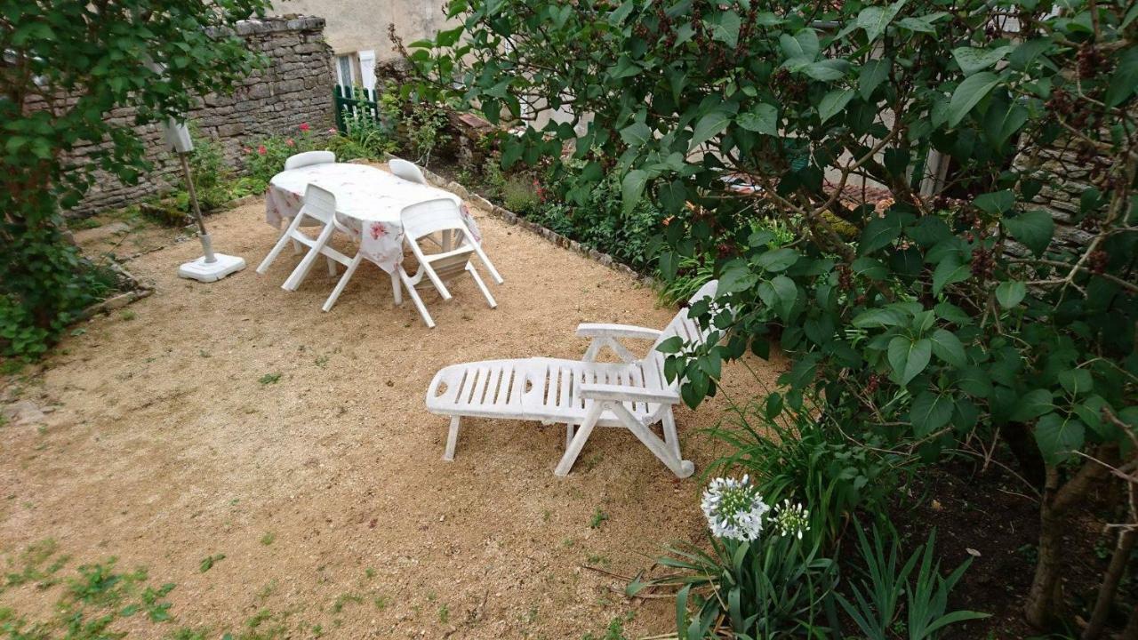 Maison Familiale A Recey-Sur Ource Exterior foto
